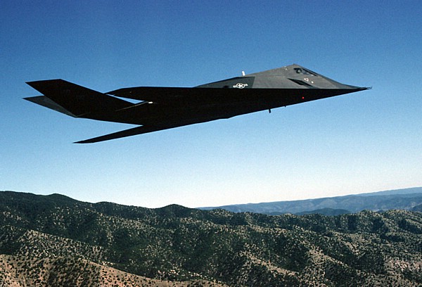 f-117_02.jpg