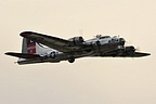 B-17G Flying Fortress 'Yankee Lady' arriving