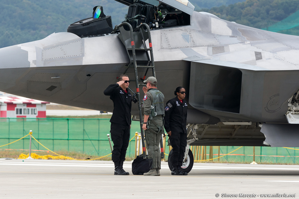 USAF F-22A Raptor Demo Team