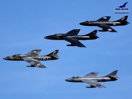 Hawker Hunter x4 Wallpaper